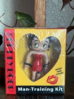 Betty Boop Figurine in Red Dress with Yellow Box